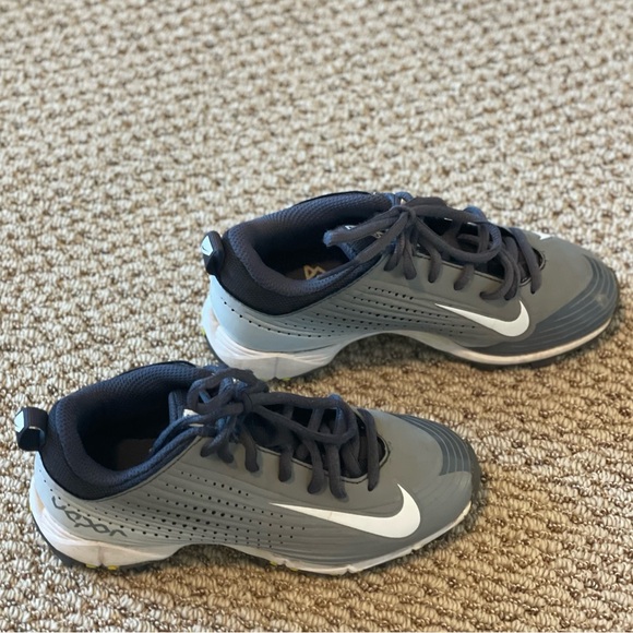 Nike Vapor Baseball Cleats - Picture 1 of 7